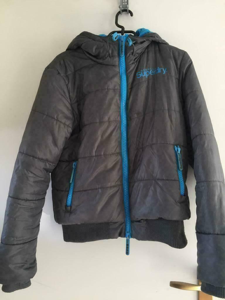 Superdry winterjas maat L grijs, Verzenden, Gedragen, Maat 38/40 (M), Grijs