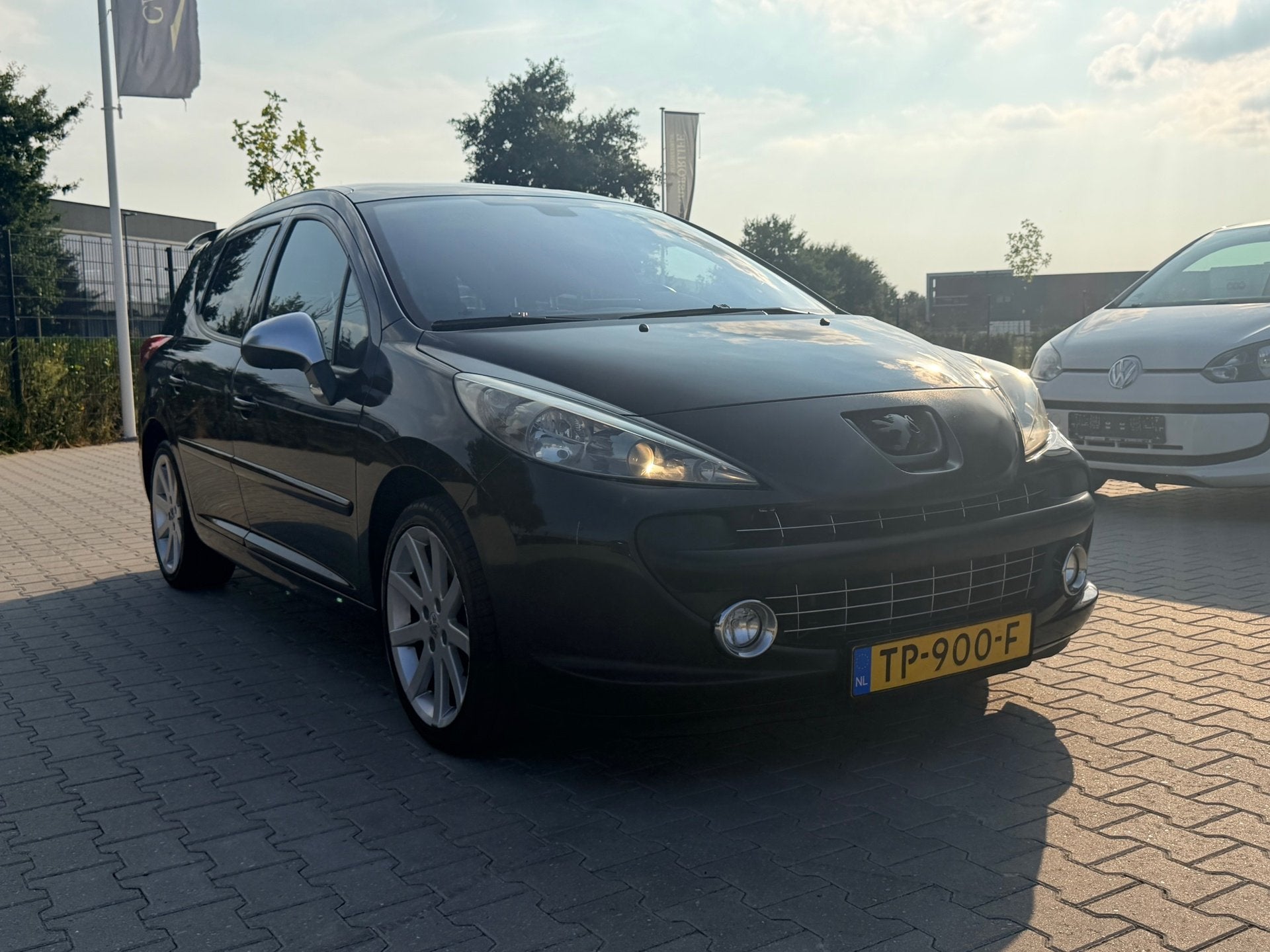 Peugeot 207 SW 1.6-16V T RC, Auto's, Peugeot, Voorwielaandrijving, 1328 kg, Gebruikt, Zwart