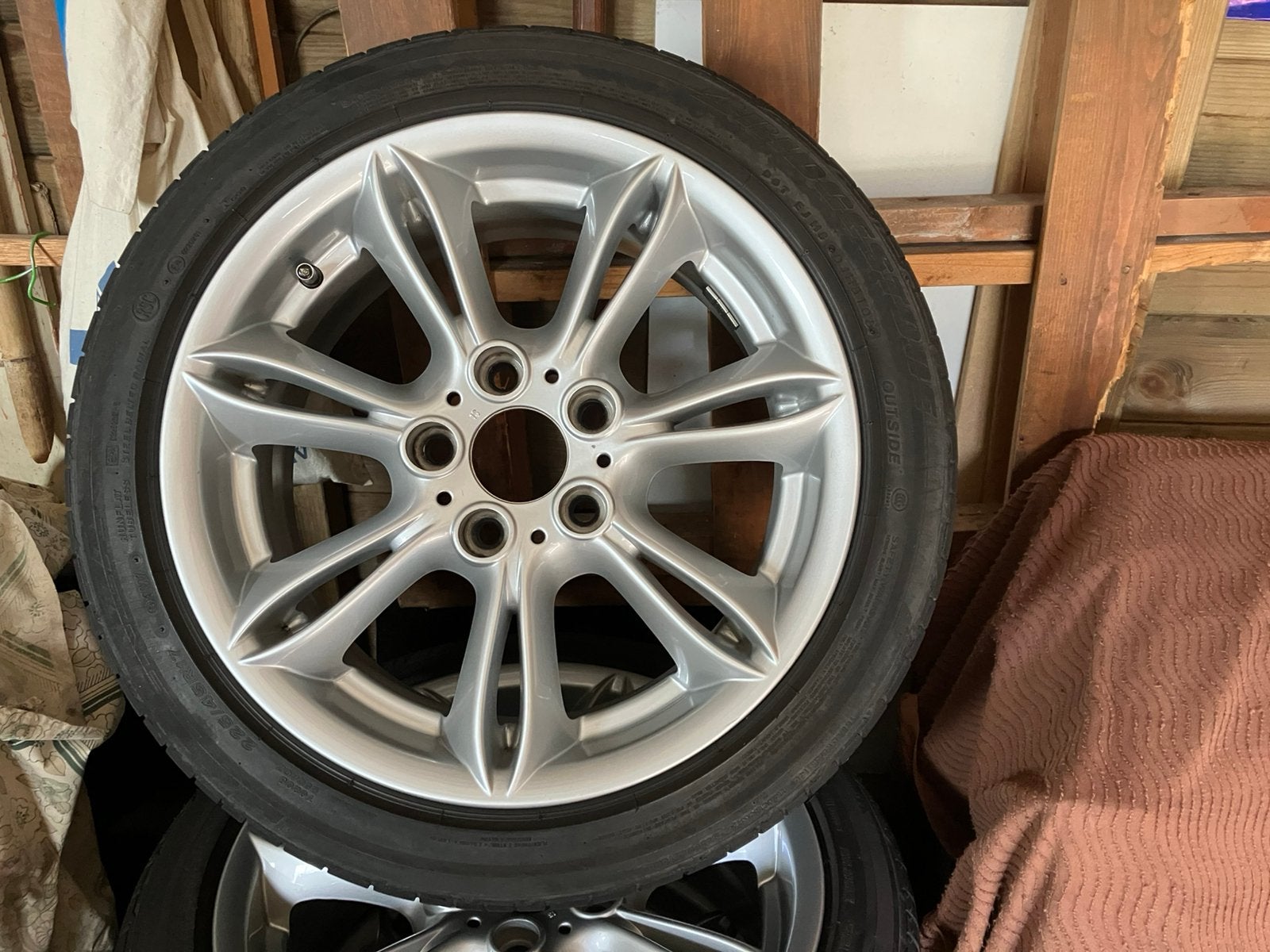 4 originele velgen en banden BMW 1 serie