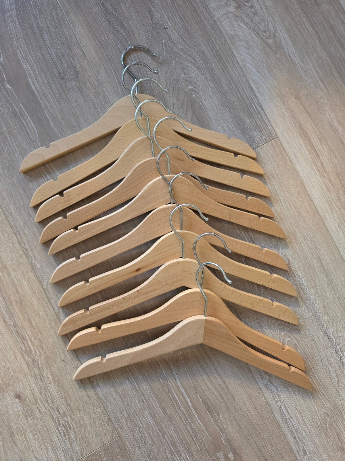 IKEA houten kleerhangers voor kinderen (10 stuks), Ophalen of Verzenden, Zo goed als nieuw