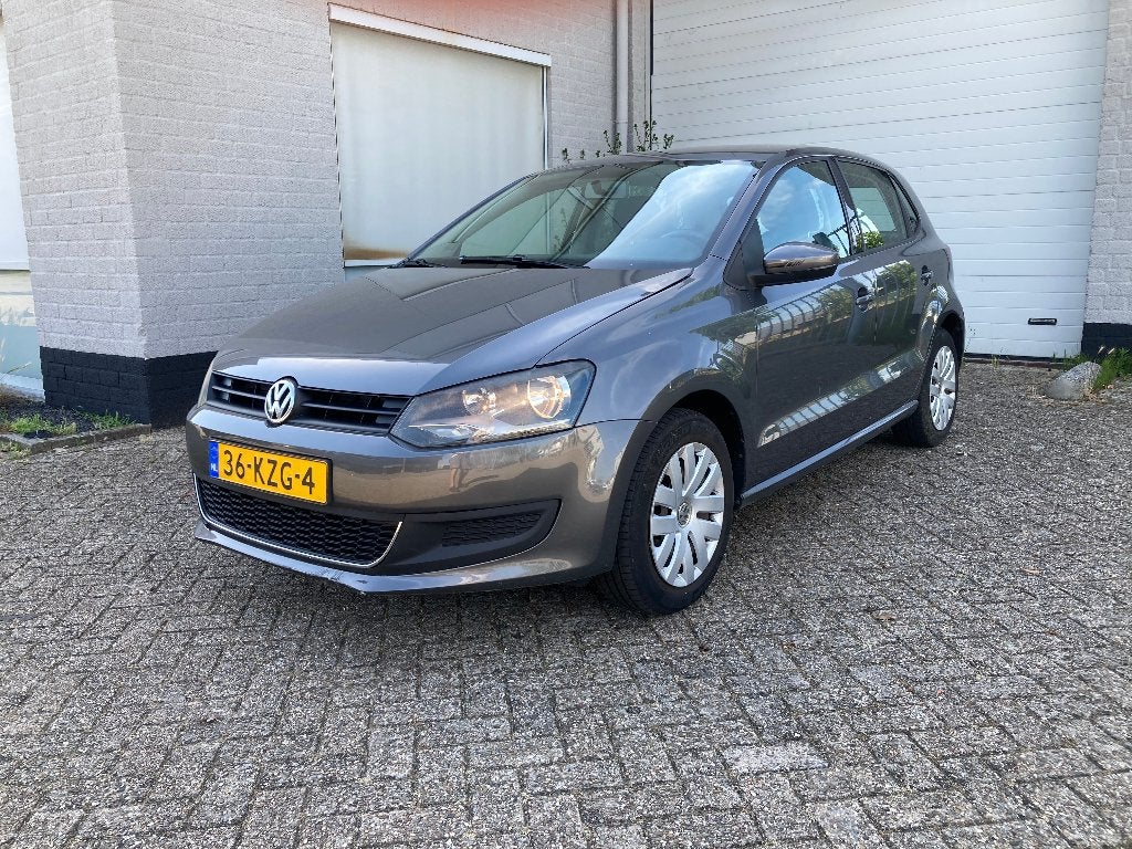 Volkswagen Polo 1.4 16V 63KW 2010 Grijs Airco, Voorwielaandrijving, 970 kg, Stof, 40 €/maand