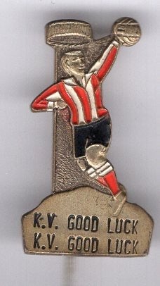 K.V. Good Luck zilvervoetje korfbal speldje ( Z_096), Verzamelen, Speldjes, Pins en Buttons, Ophalen of Verzenden, Zo goed als nieuw