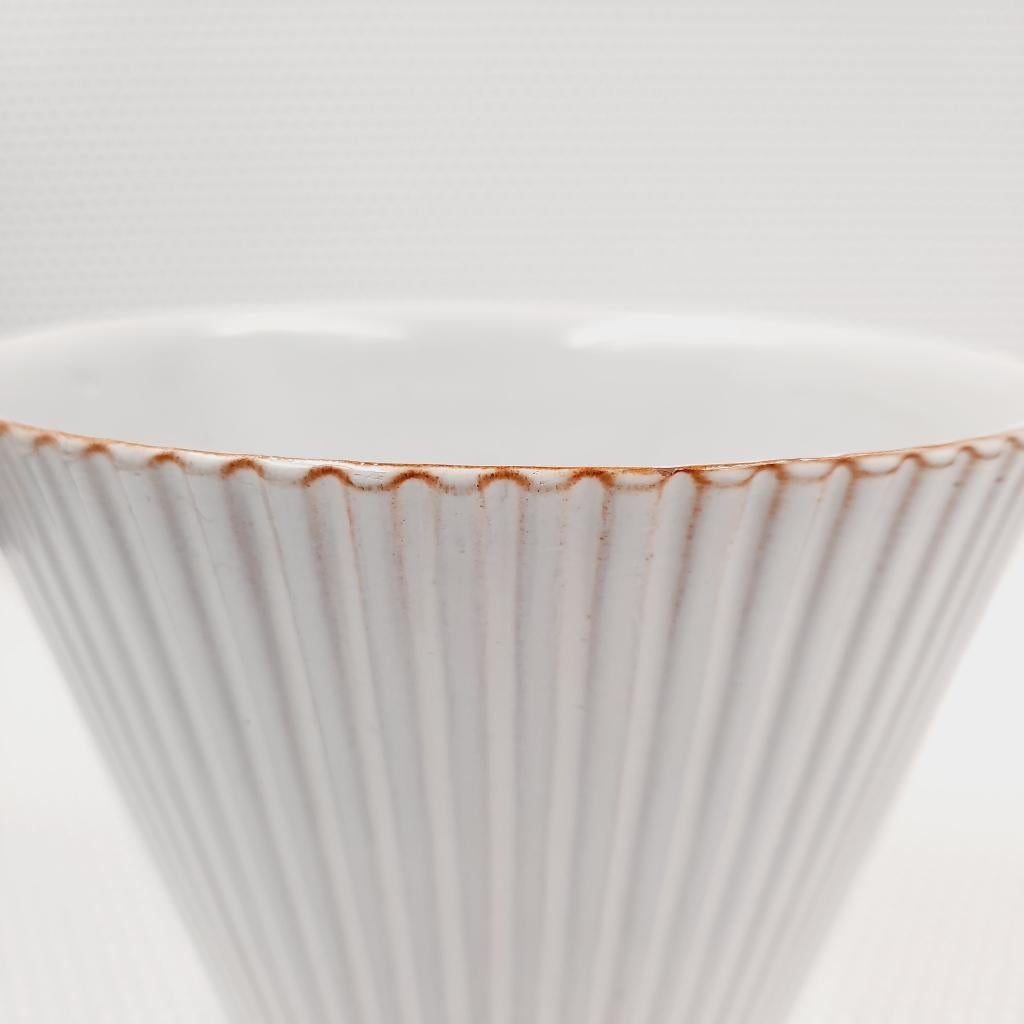 Vintage bloempot Adco met verticale ribbels 12 cm hoog, Verzamelen, Retro, Ophalen of Verzenden, Huis en Inrichting