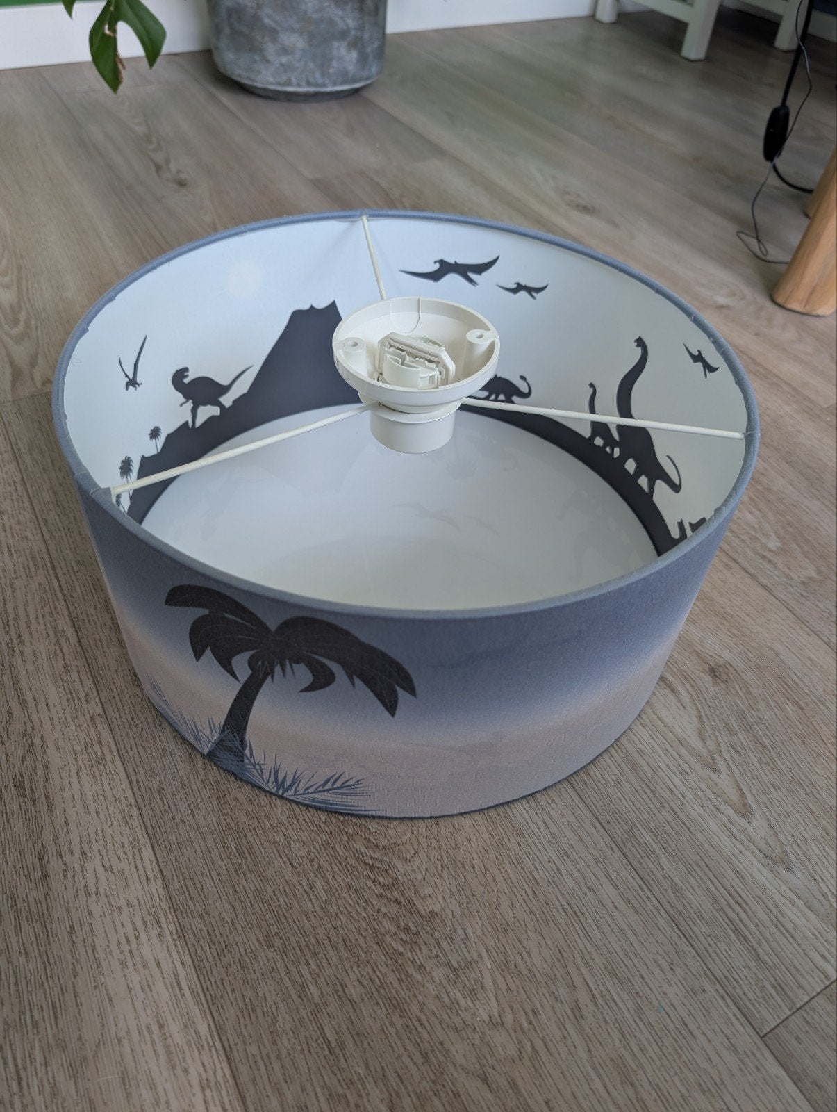 Plafondlamp kinderkamer - Dino thema, Ophalen, Overige materialen, Minder dan 50 cm, Gebruikt