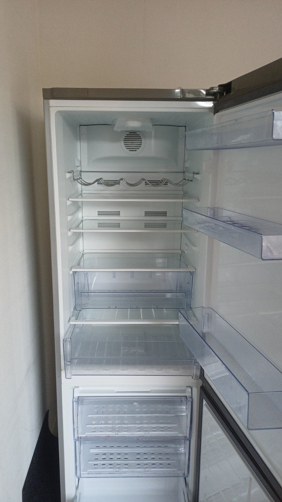 Foto 3 van Beko Selective Koel-vriescombinatie