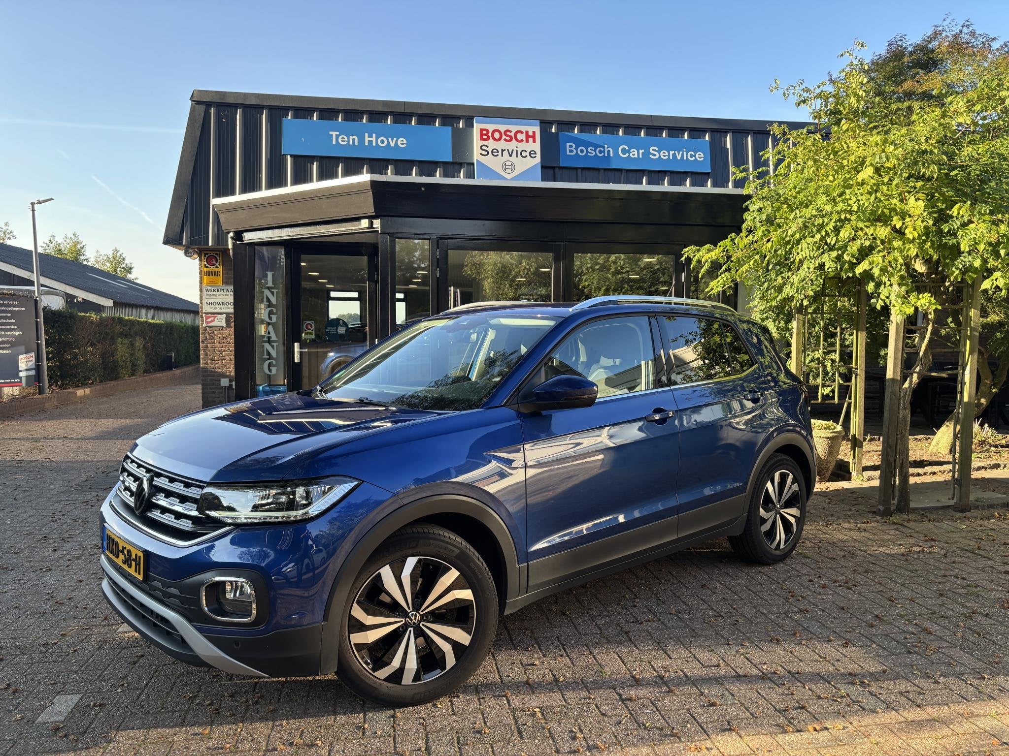 Volkswagen T-Cross 1.0 TSI DSG Style|Trekhaak|Camera|Stoelve, Auto's, Gebruikt, Met garantie (alle), Blauw, Bedrijf