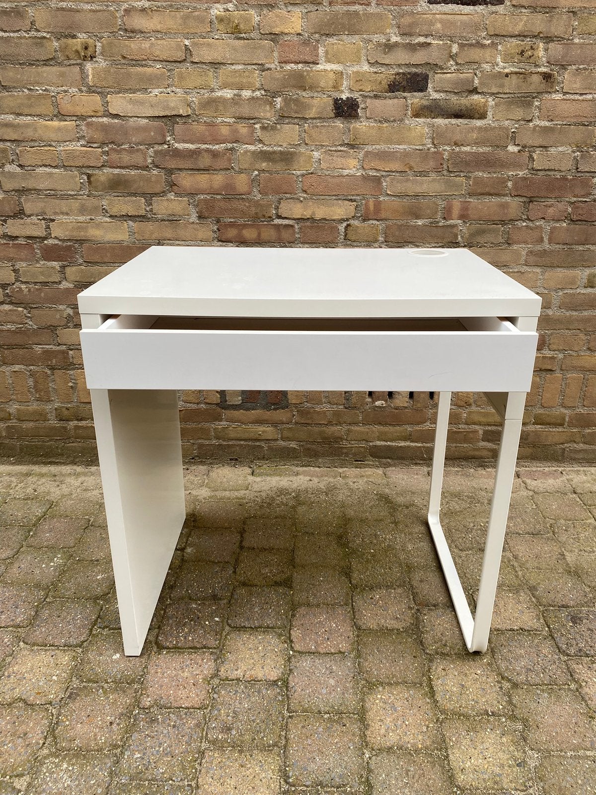 Wit Bureau te koop, Ophalen, 50 cm, Zo goed als nieuw, IKEA