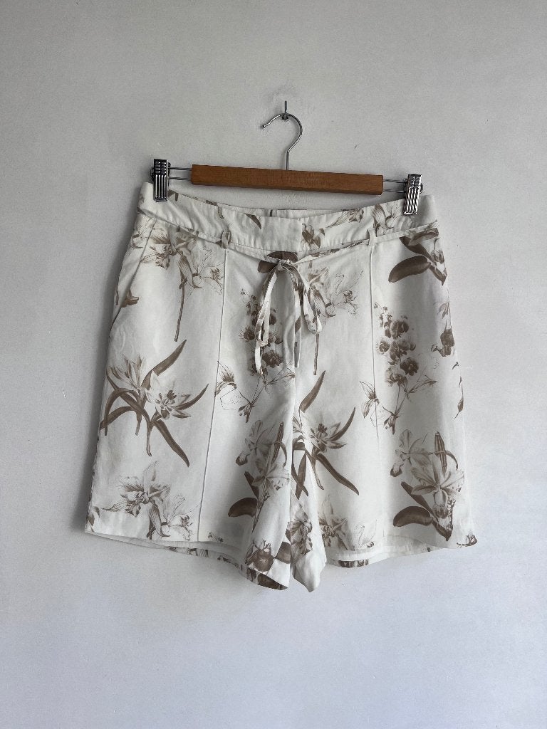 yaya korte broek maat 36, Kort, Verzenden, Beige, Zo goed als nieuw