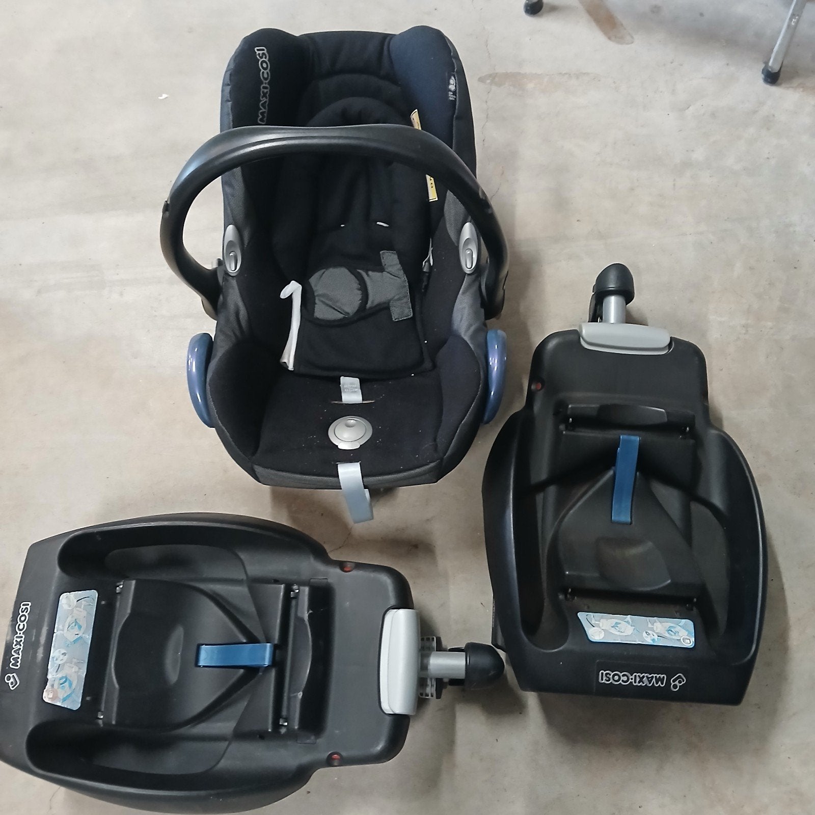 Maxi-Cosi autostoel met twee Isofix bases, Gebruikt, Ophalen of Verzenden, Isofix, 0 t/m 13 kg