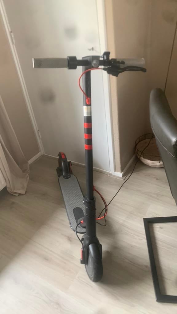 Electrische step 30km p/u, Ophalen, Gebruikt, Elektrische step (E-scooter)