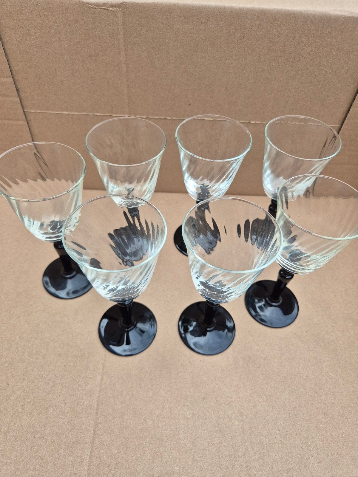 Luminarc Nocturne Swirl likeurglazen - set van 7, Ophalen