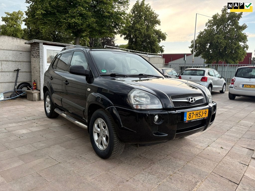 Hyundai Tucson 2.0i Dynamic Executive, Auto's, 4 cilinders, Zwart, Handgeschakeld, Tucson