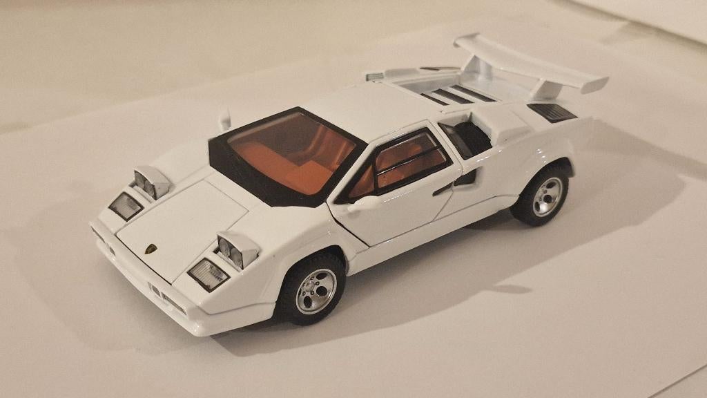 Lamborghini Countach 1:32 – Wit, Hobby en Vrije tijd, Modelauto's | 1:32, Ophalen of Verzenden, Nieuw, Auto, Overige merken