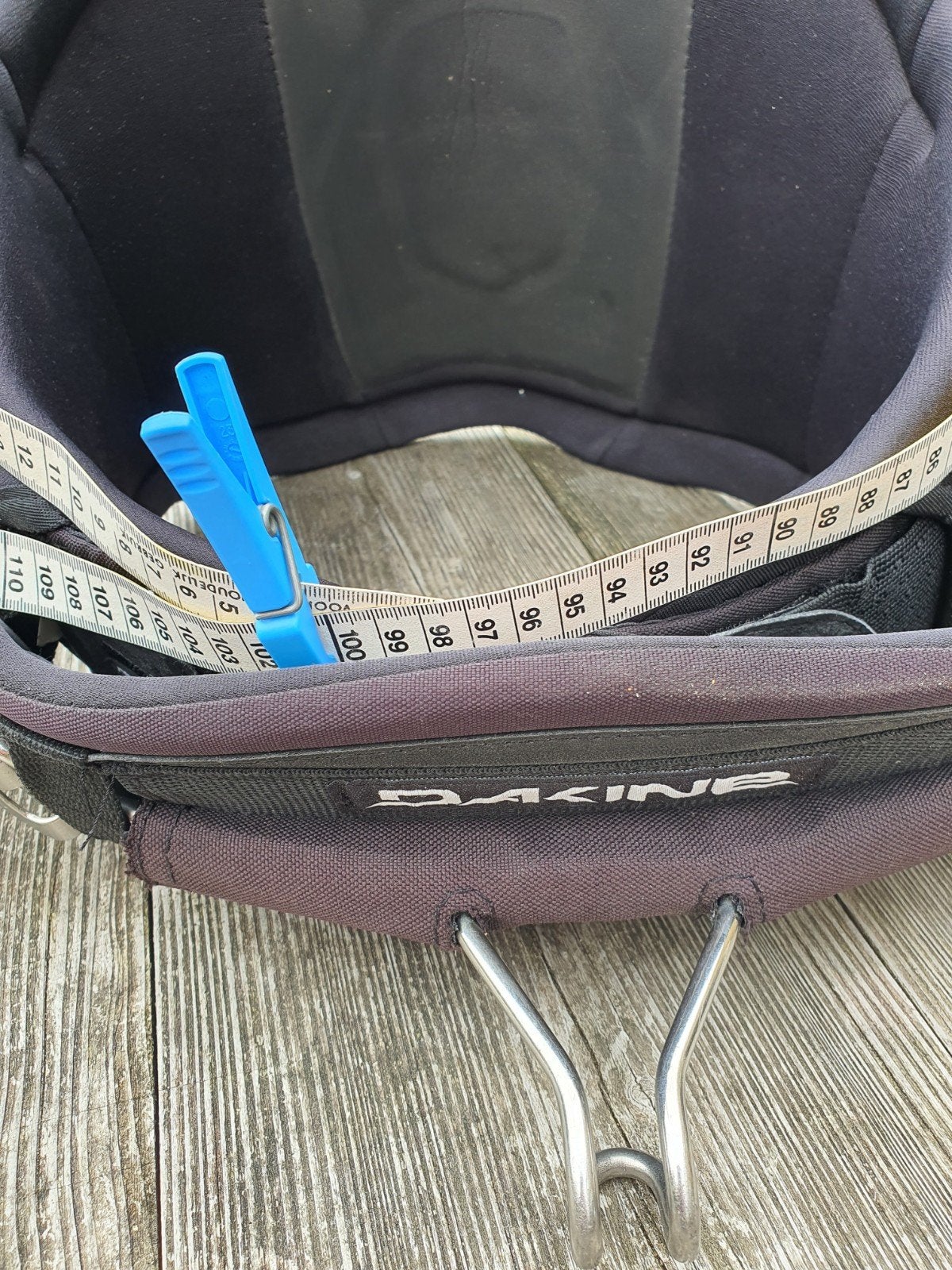 Dakine T8 Windsurf Trapeze - Zo goed als nieuw, Watersport en Boten, Overige merken, Overige typen, Met trapeze, Ophalen of Verzenden