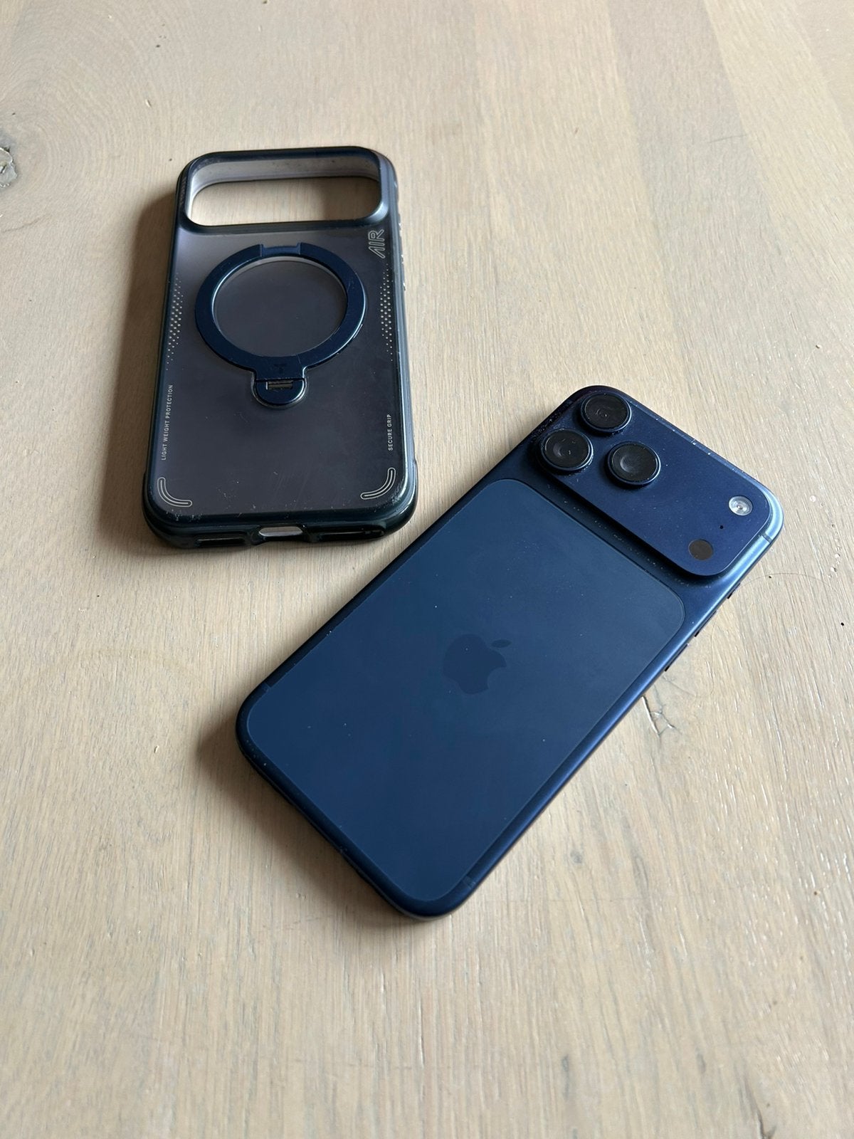 Phone 17 Pro Max 256GB - Deep Blue | Vanaf dag 1 in hoesje, Blauw, IPhone 15 Pro Max, Zo goed als nieuw, Ophalen