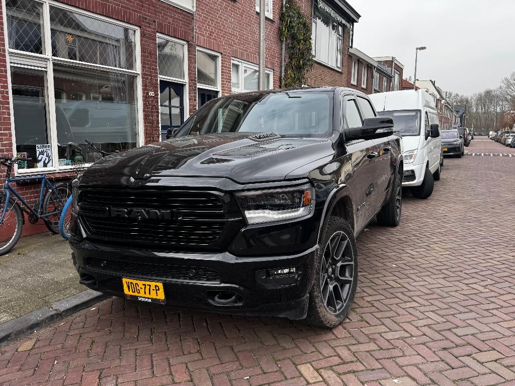 Dodge RAM 2019 LARAMIE *FULL*NIGHT PAKIET*, Automaat, 5654 cc, Zwart, Origineel Nederlands