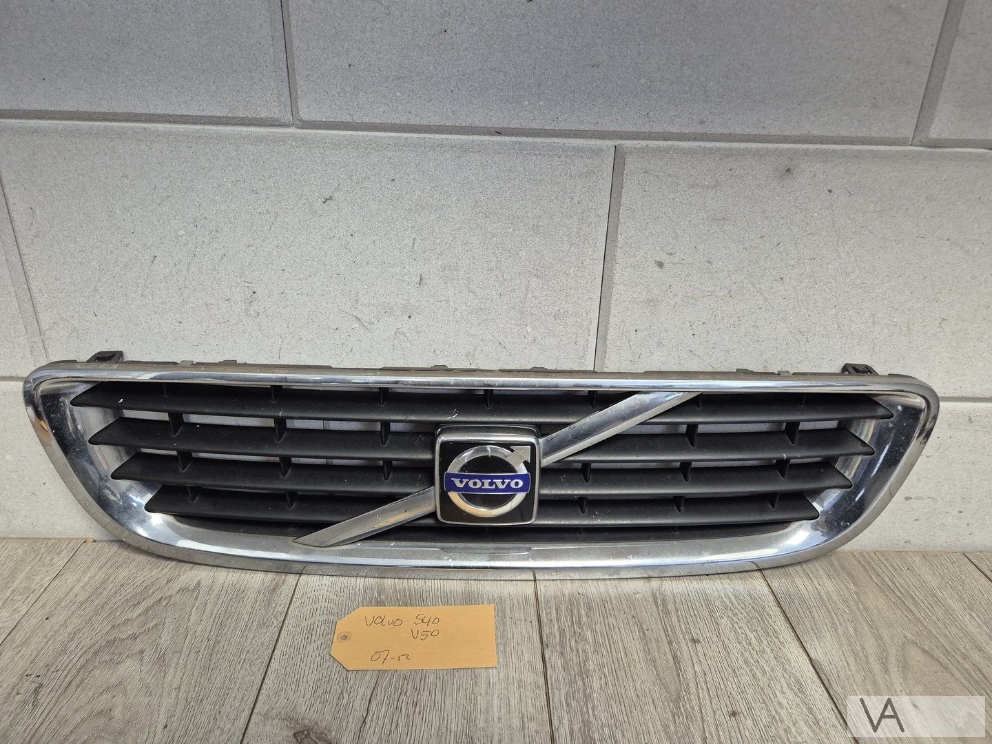 Volvo S40 / V50 2007 tot 2012 grille blokjesgrille €75 foto, Gebruikt, -, -, Ophalen of Verzenden