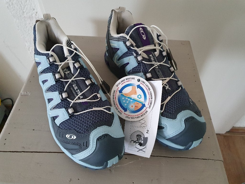 nieuwe Salomon snickers, Blauw, Nieuw, Ophalen of Verzenden, Sneakers of Gympen