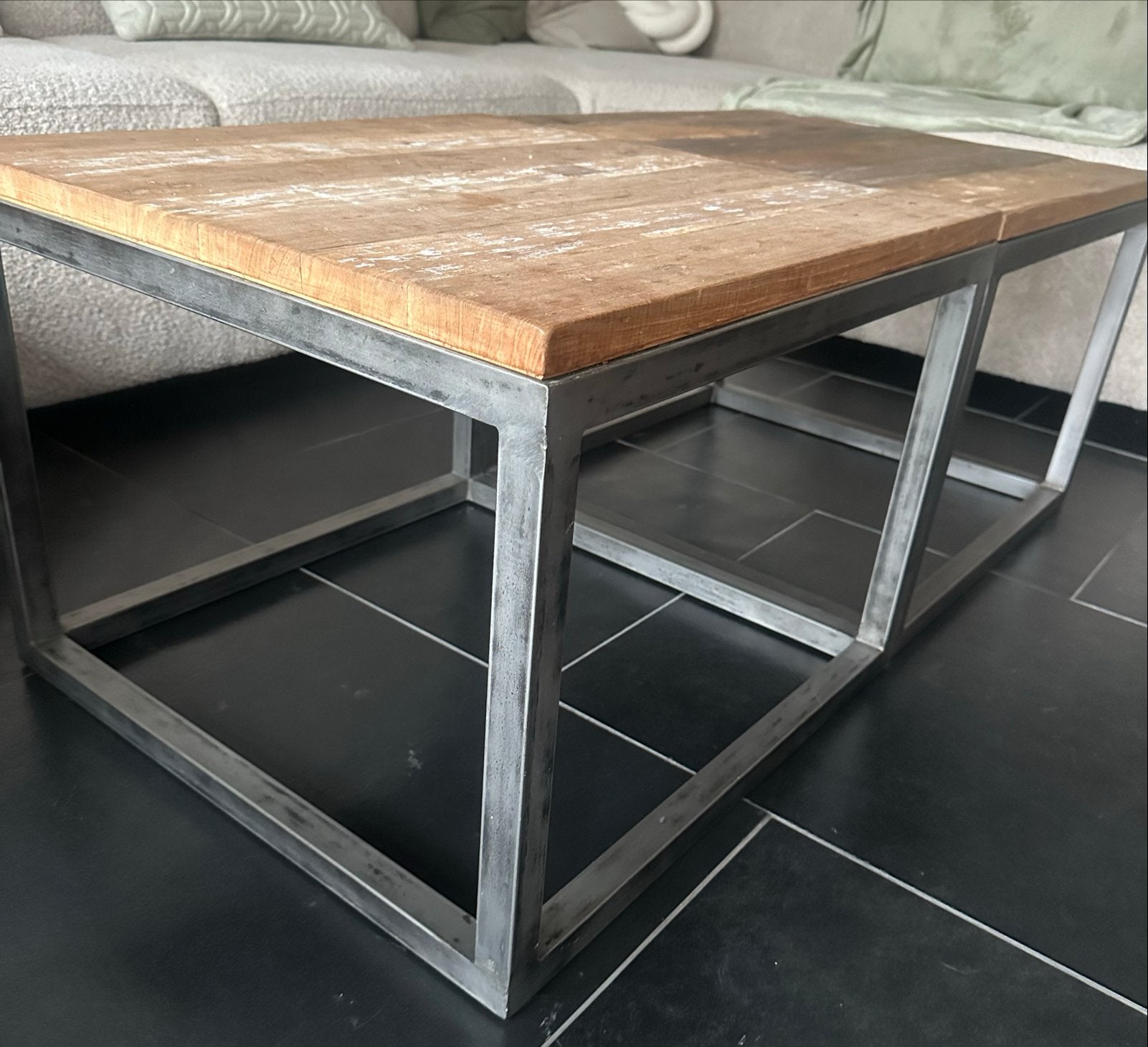 Maison de France Utah bijzettafels (set van 2), Huis en Inrichting, Tafels | Salontafels, Ophalen, Gebruikt, 50 tot 100 cm, Vierkant