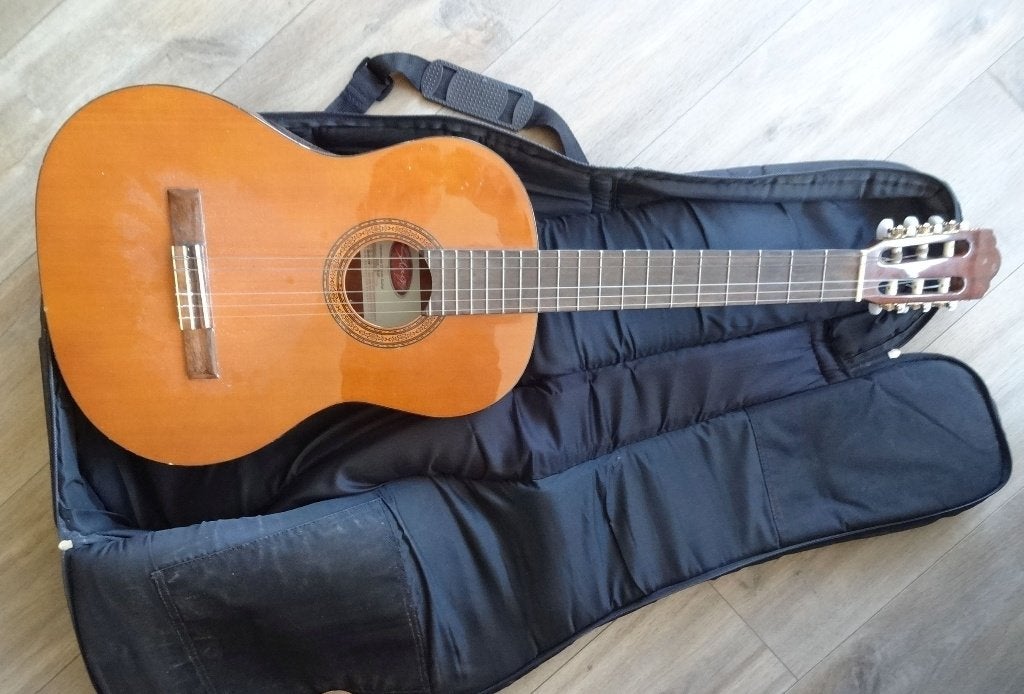 SPAANSE GITAAR merk STAGG model C-547 incl hoes, Ophalen of Verzenden, Gebruikt, Klassieke of Spaanse gitaar