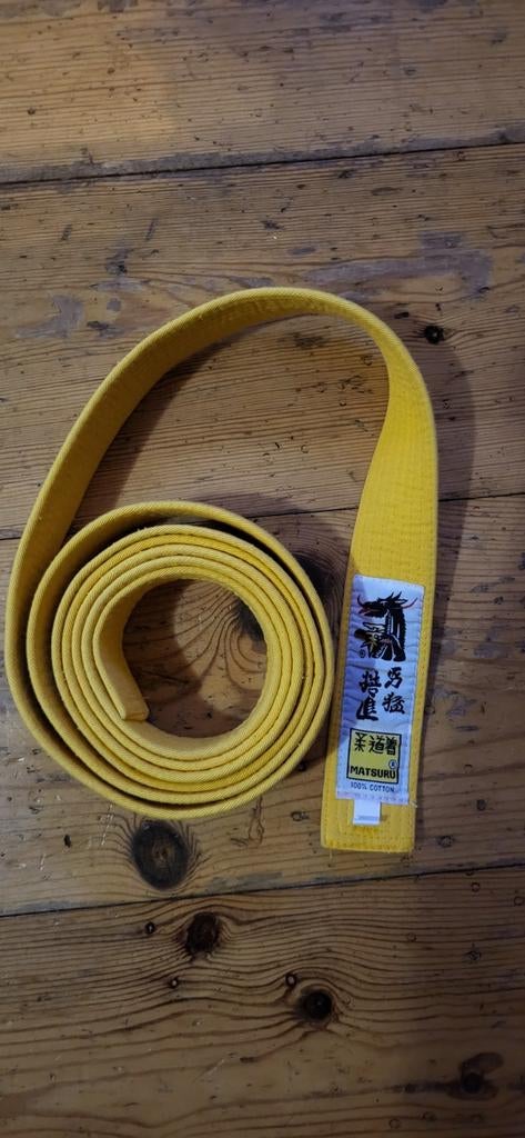 Matsuru Gele Judo Band - Maat 280, Sport en Fitness, Vechtsporten en Zelfverdediging, Ophalen, Gebruikt, Judo, Vechtsportmateriaal