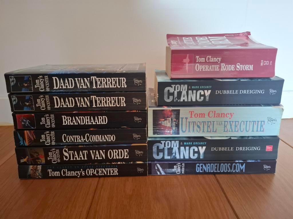 11 Tom Clancy boeken, Ophalen of Verzenden, Gelezen, Tom Clancy