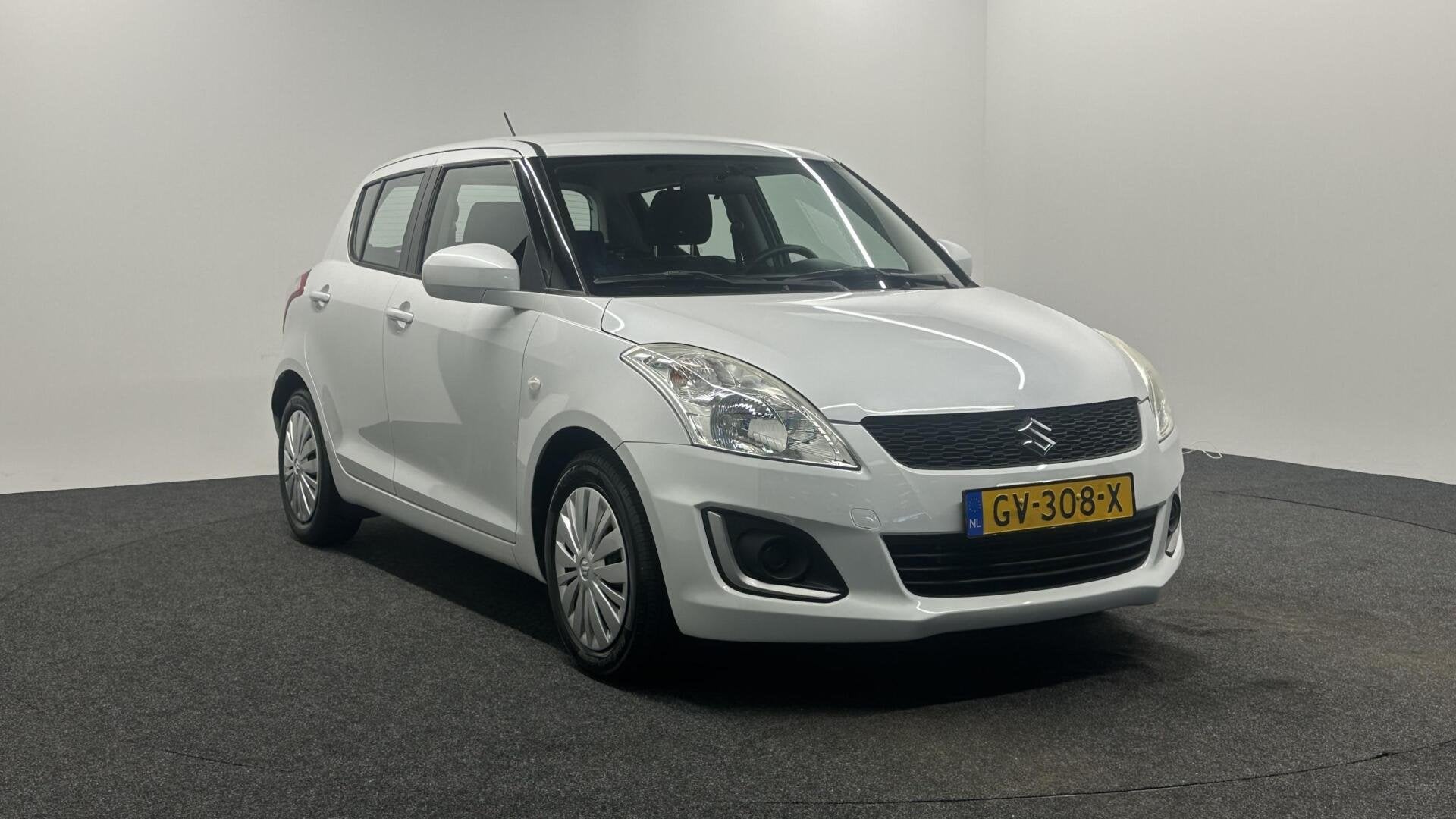 Suzuki Swift 1.2 Comfort EASSS AIRCO 5 DEURS 90000 KM., Euro 5, Stof, Gebruikt, 4 cilinders