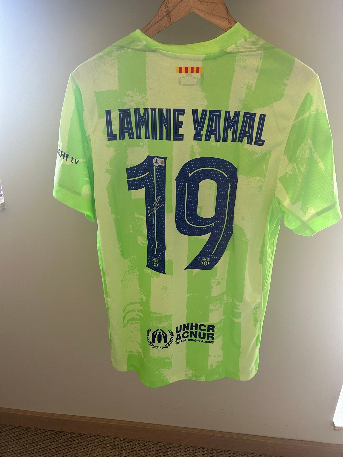 Lamine Yamal gesigneerd shirt met COA Beckett, Ophalen of Verzenden, Zo goed als nieuw, Groen, Voetbal