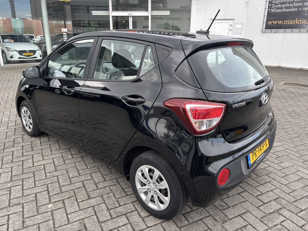 Hyundai i10 1.0i Go! Carplay Cruise Airco Navi Bluetooth, Voorwielaandrijving, Stof, Gebruikt, 4 stoelen