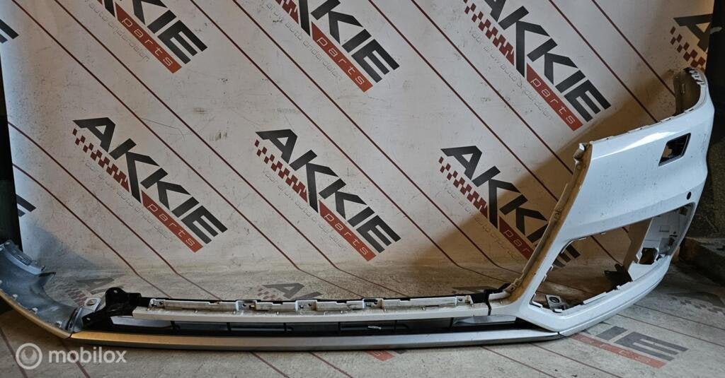 Audi Q5 S-line Bumper voor 80A 80A807103C 6xPDC KLS, Gebruikt, Voor, Ophalen of Verzenden