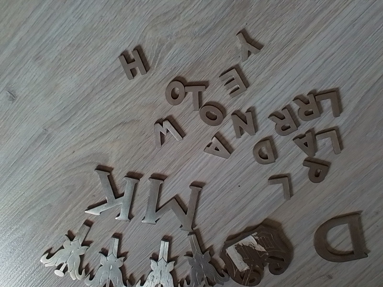 Metalen letters, Ophalen of Verzenden, Gebruikt