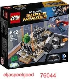LEGO 76044 DC Comics Super Heroes - Clash of Heroes NIEUW, Ophalen of Verzenden, Nieuw, Complete set, Lego