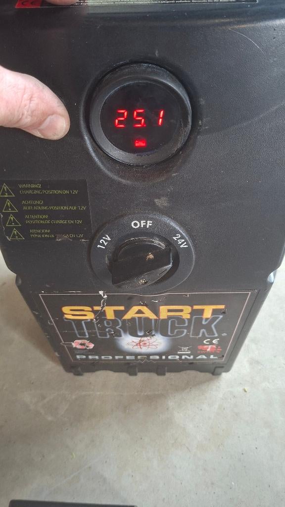 Start Truck 12v + 24v Snelstart Starthulp Accustarter, Ophalen, ,, Zo goed als nieuw, ,