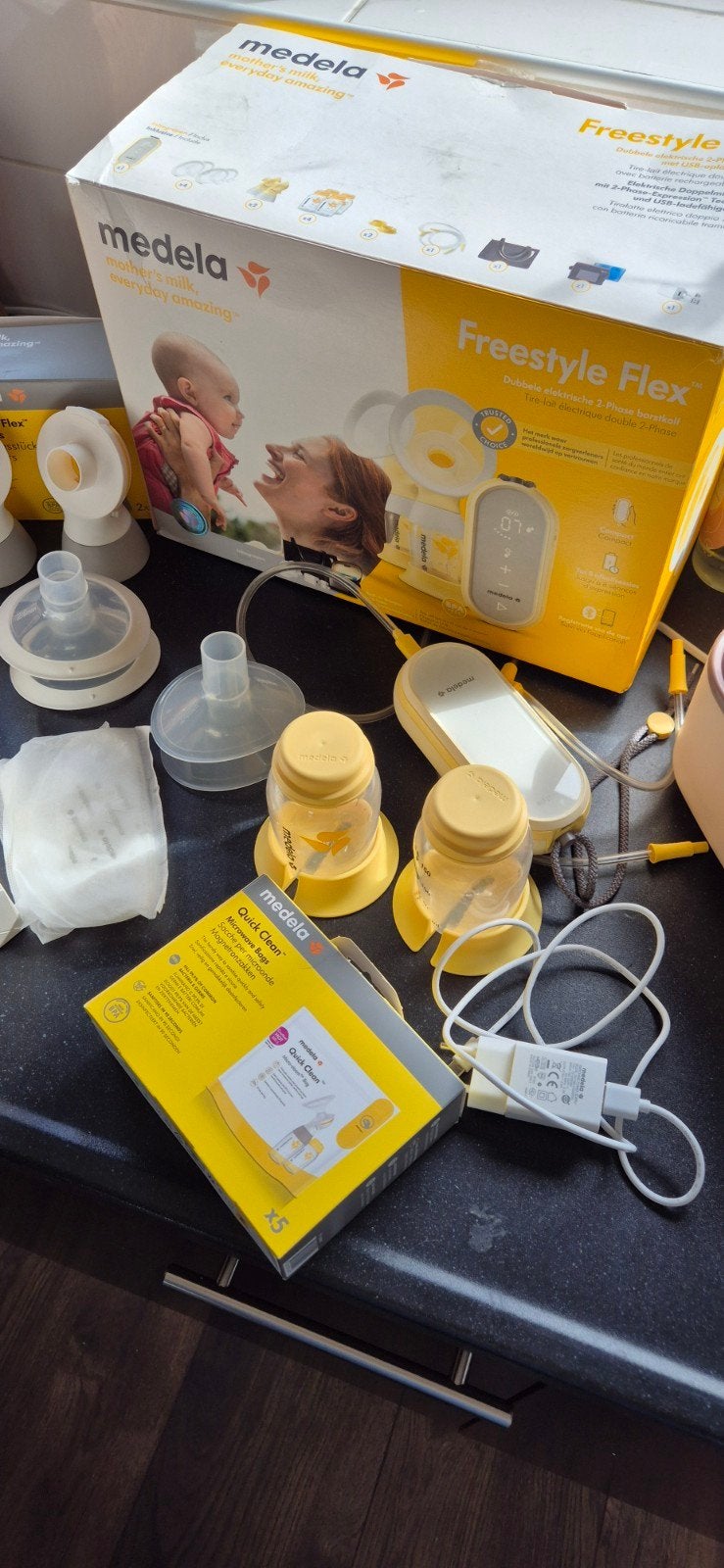Complete Medela Freestyle Flex Dubbele Elektrische Borstkolf, Medela, Draagbaar, Borstkolf, Ophalen of Verzenden