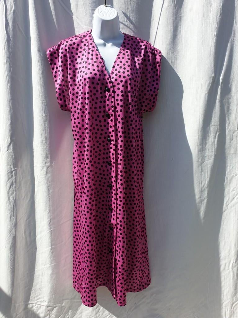 Leuke carnavals jurk roze met zwarte stippen. maat M, Kleding | Dames, Carnavalskleding en Feestkleding, Maat 38/40 (M), Carnaval