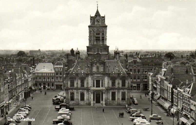 Delft, Stadhuis - ongelopen, Ophalen of Verzenden, 1960 tot 1980, Ongelopen, Zuid-Holland