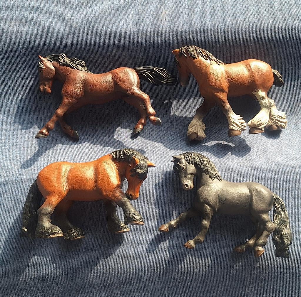 4 PAPO paarden., Ophalen of Verzenden, Zo goed als nieuw, Paard, Beeldje of Figuurtje