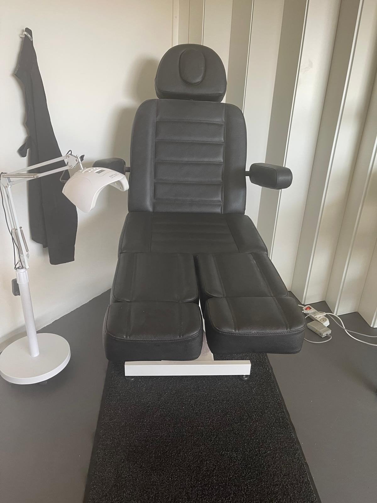 Elektrische (Pedicure) stoel, Huidbehandeling