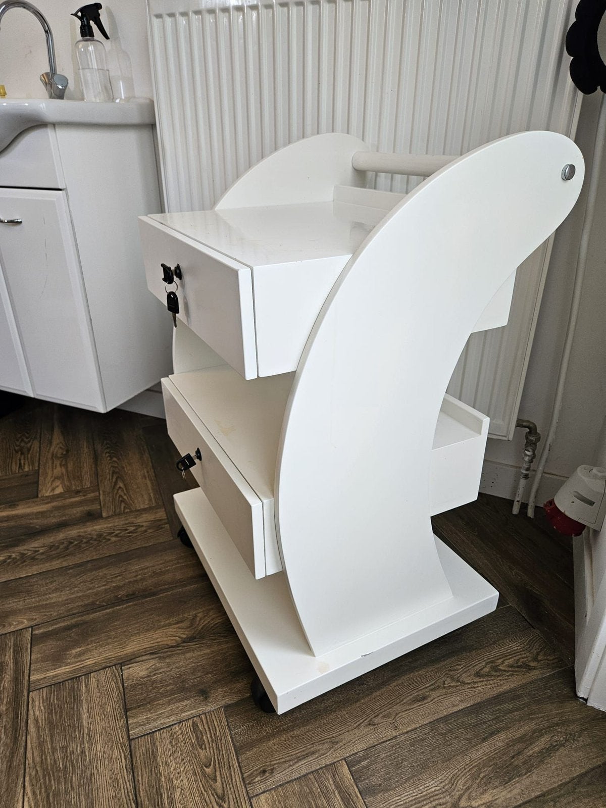 Witte Kapperswerkwagen / Salon Trolley met Sloten (Hout), Ophalen, Gebruikt