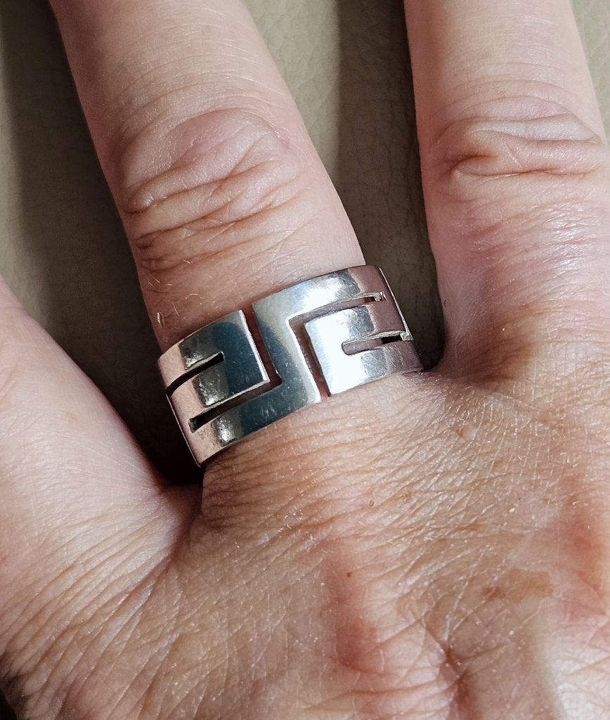 Maat 21 - Zilveren (925) GRIEKSE / MEANDER ring, Ophalen, 20 of groter, Zo goed als nieuw, Dame of Heer