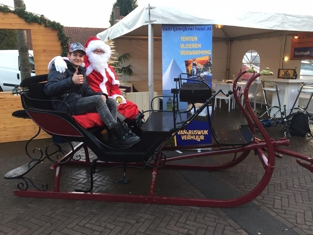 Arrenslee 3,3x1,2 meter (decoratie) huren / te huur, Ophalen, Zo goed als nieuw, Kerst of Sinterklaas