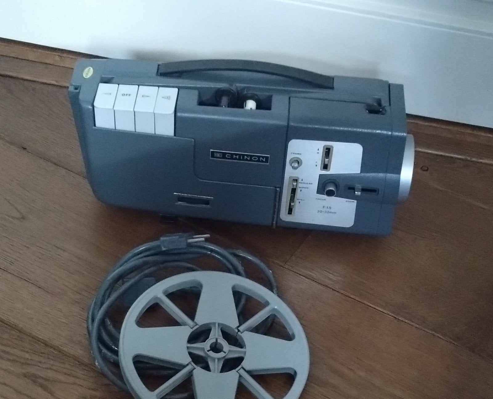Chinon C-100 Super 8 Filmprojector - Vintage Filmervaring, Verzenden, Gebruikt