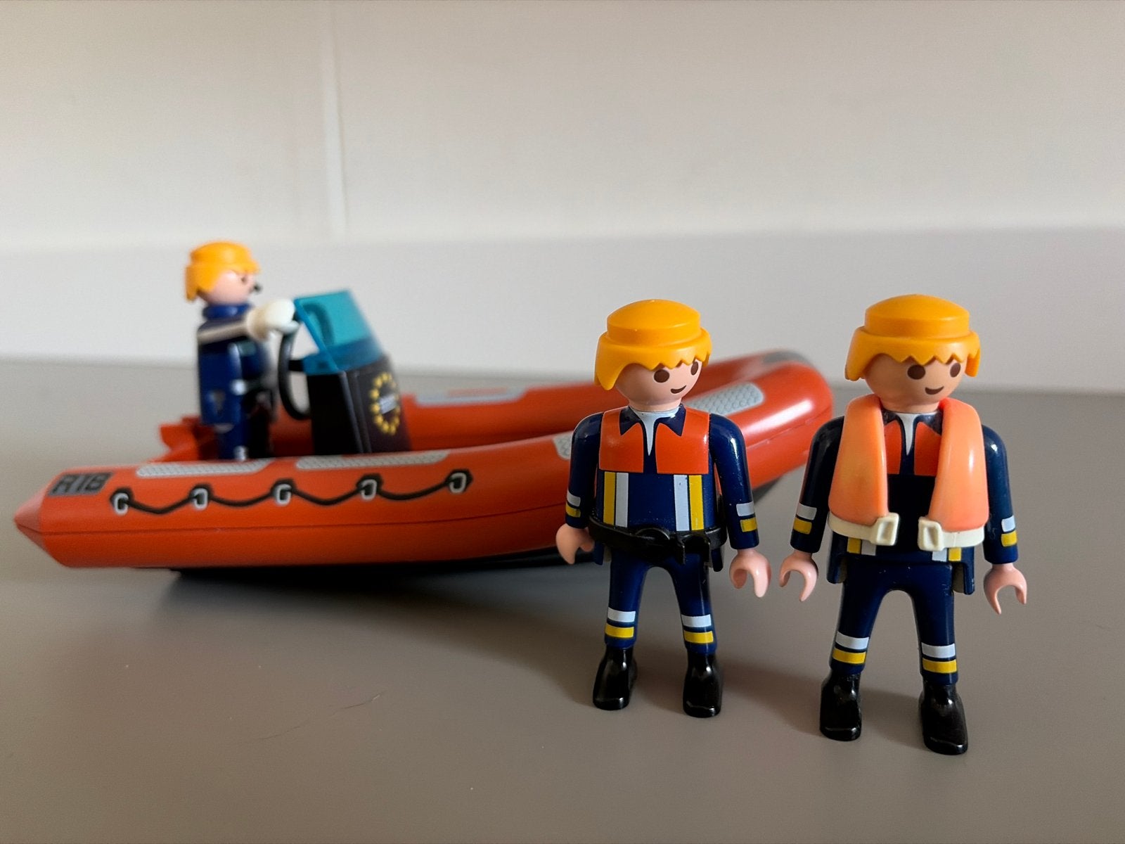 Playmobil Douane RIB Boot met 3 Figuren, Ophalen of Verzenden, Gebruikt, Jongen of Meisje