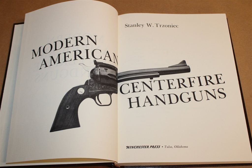 Moderne Amerikaanse handvuurwapens — Rijk geïllustreerd, Ophalen of Verzenden, Tweede Wereldoorlog, Gelezen, Overige onderwerpen