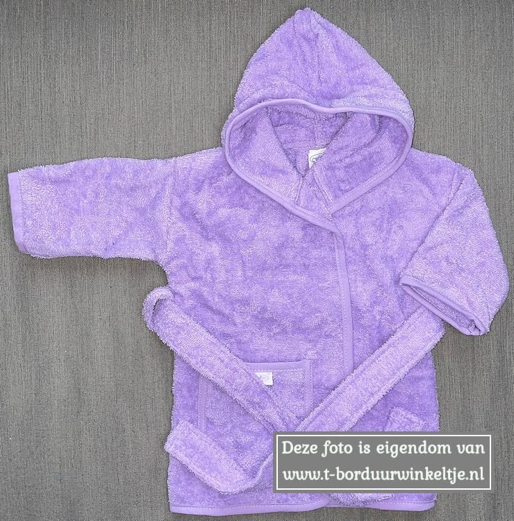 Badjas Lavendel geborduurd met naam(baby of kind,2 maten), Ophalen of Verzenden, Nieuw, Kraamcadeau