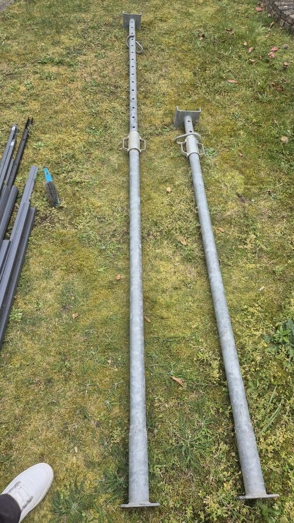 SCHROEFSTEMPEL - STUTTEN, Ophalen, Zo goed als nieuw, IJzer