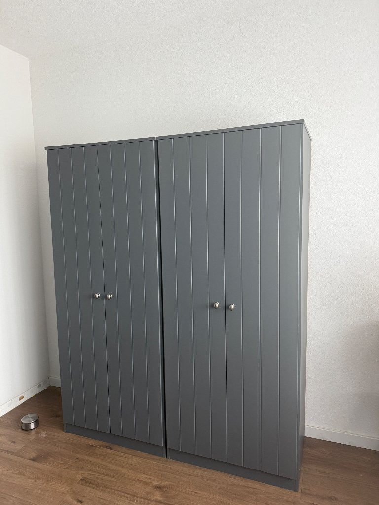 Twee mooie kledingkasten, Ophalen, Met deur(en), 50 tot 100 cm, Zo goed als nieuw