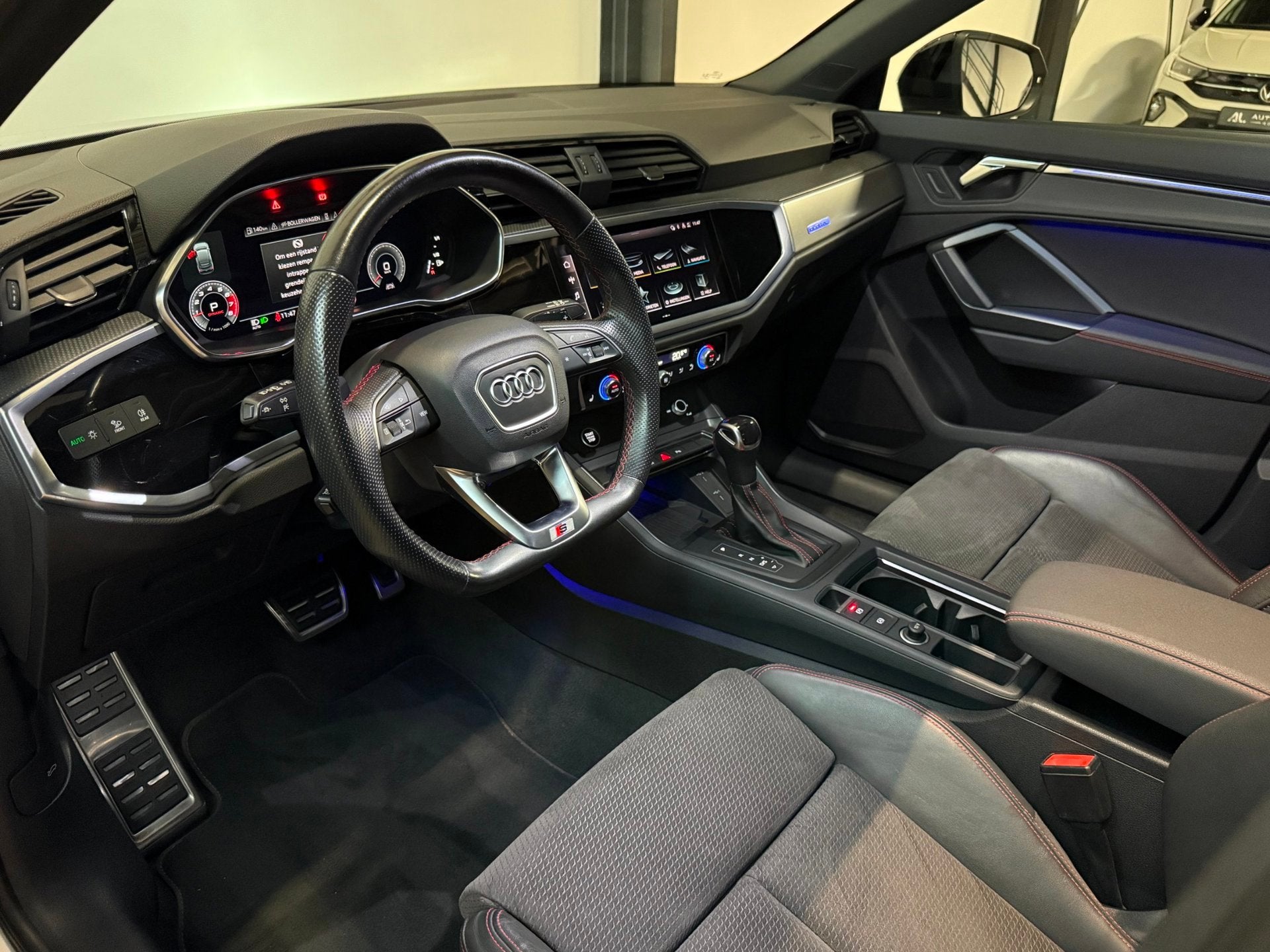 Audi Q3 Sportback Audi Q3 Sportback 40 TFSI quattro 3xS-Line, Auto's, Automaat, Dealer onderhouden, Zwart, 1984 cc