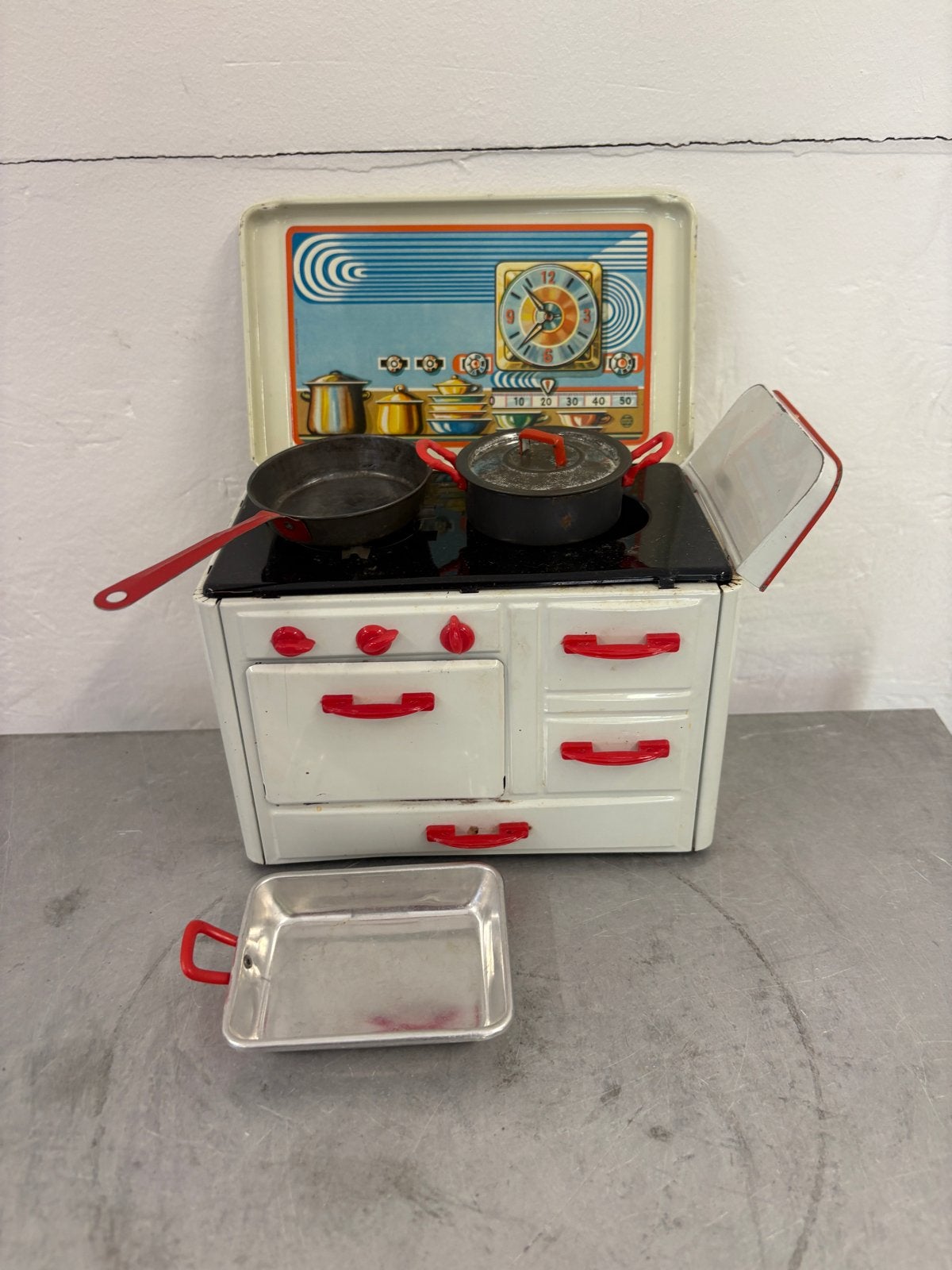 Vintage blikken speelgoedfornuisje met accessoires, Ophalen, Gebruikt, Meisje