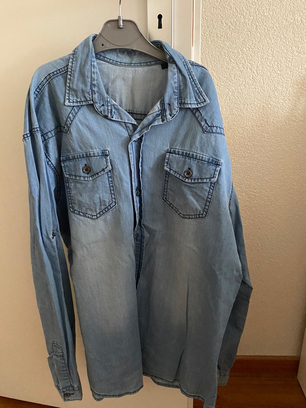 Stoer Lichtblauw Denim Overhemd (Western Stijl) – Maat M, Ophalen of Verzenden, Nieuw, Maat 38/40 (M), Blauw